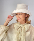 エメ　エンブレム／オフ白