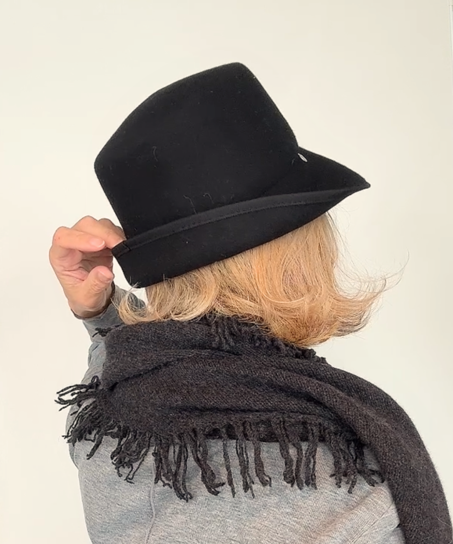 バケットハット【モティPIPI 】ブラック／フェルト