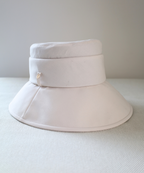 エメ　エンブレム／オフ白